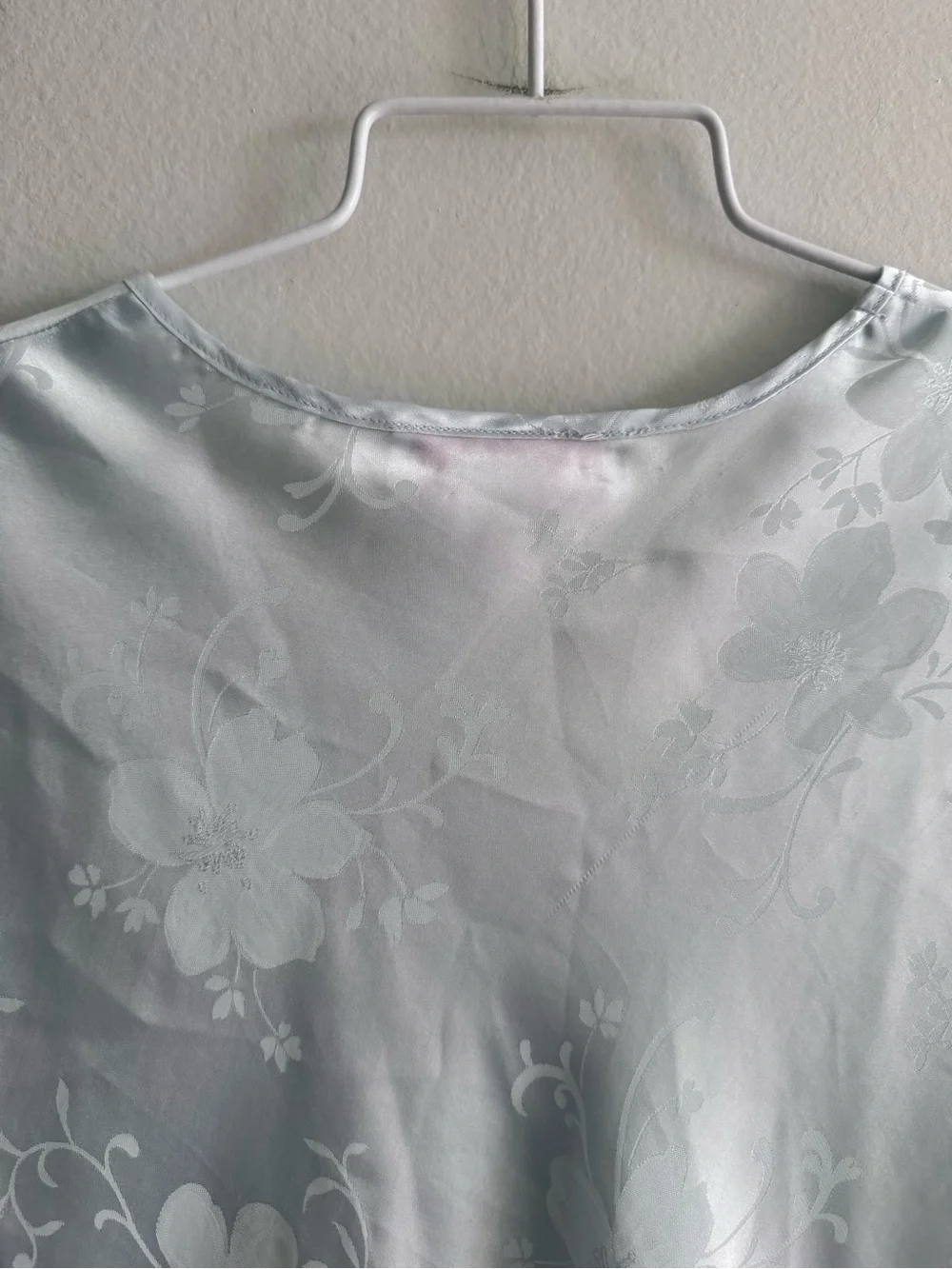 Vintage Oscar de la Renta Light Blue Floral Satin Nightgown Size Small